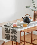 Skinny laMinx Table Runner Sunshine Graphite