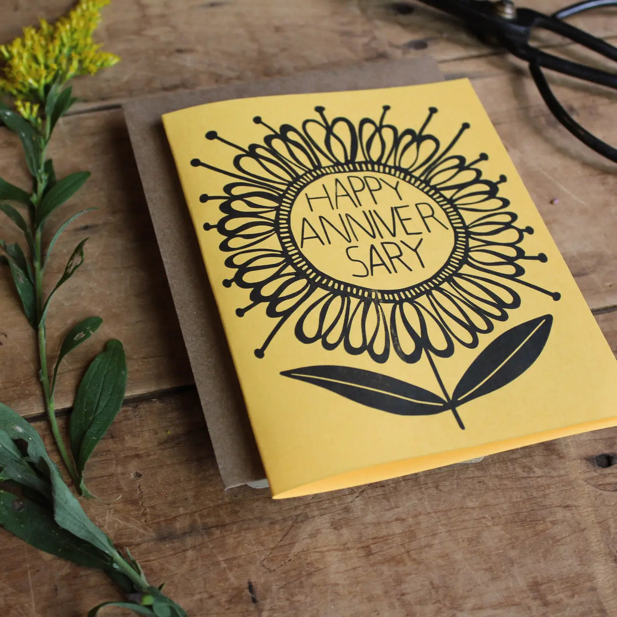 Ratbee Happy Anniversary Flower Card