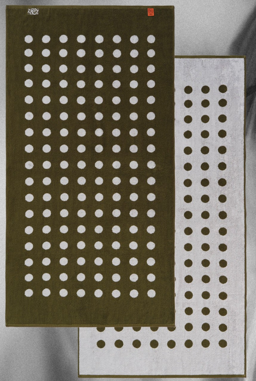 Typical Polka Dot: Moss Green, Ceramic Clay Bath Towel